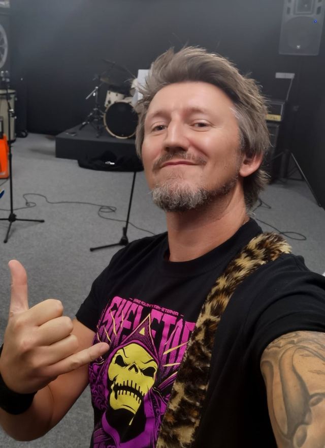 Dean Taylor live