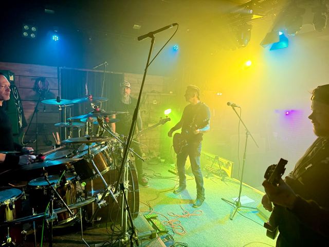 Nophobia live