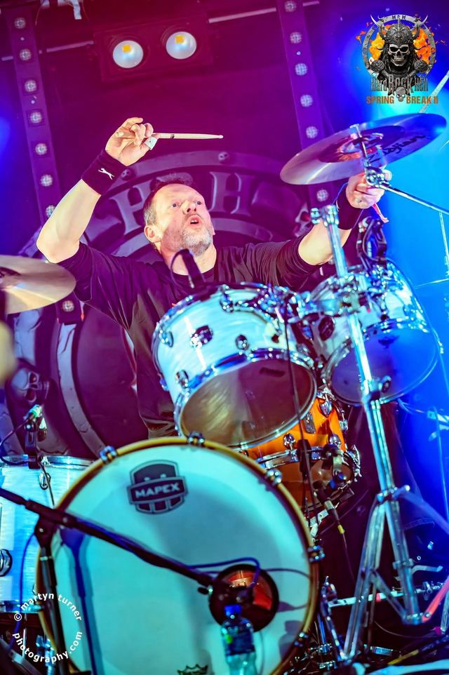 Rob Slade drums